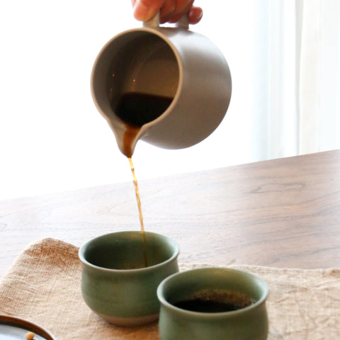 ORIGAMI Ceramic Coffee Server
