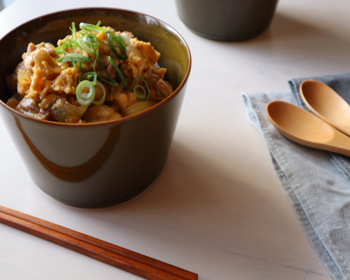 Oyakodon -Japanese chicken and egg bowl-