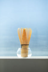 ORIGAMI Glass Matcha Whisk Stand